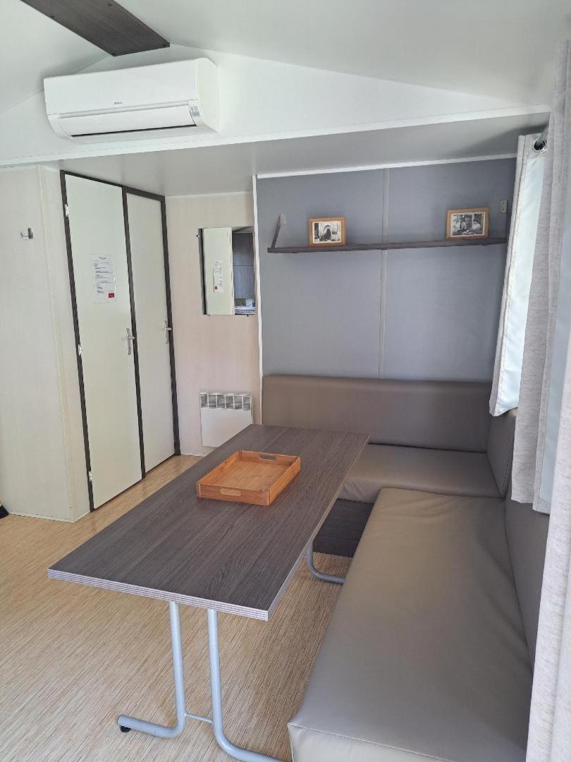 Mobile 270 Camping *